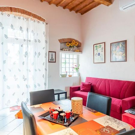 Piazza Sforzini Cozy Apartment Near The Sea! Λιβόρνο Εξωτερικό φωτογραφία
