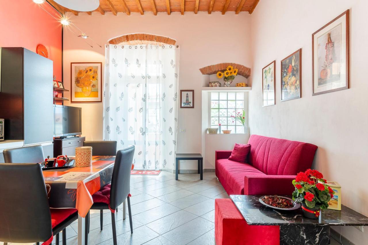 Piazza Sforzini Cozy Apartment Near The Sea! Λιβόρνο Εξωτερικό φωτογραφία
