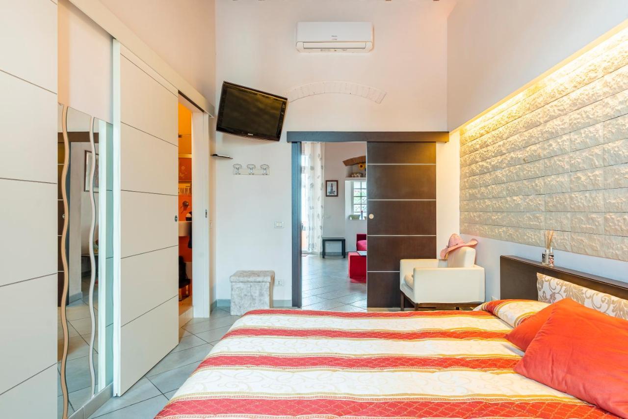 Piazza Sforzini Cozy Apartment Near The Sea! Λιβόρνο Εξωτερικό φωτογραφία
